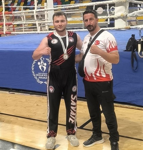SAVATE COMBAT TÜRKİYE ŞAMPİYONASI’NDA ÇİFTE BAŞARI, DÜNYA ŞAMPİYONASI BİLETİ ARDAHAN’IN!
