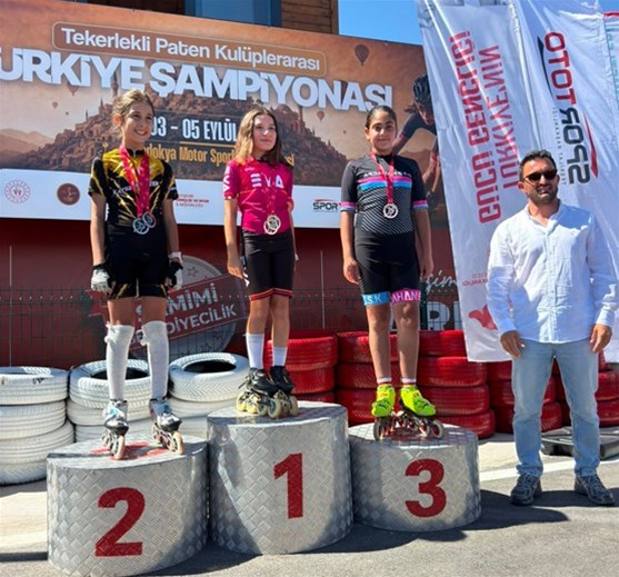 TEKERLEKLİ PATEN KULÜPLERARASI TÜRKİYE ŞAMPİYONASI’NDA ARDAHAN’A 5 BRONZ MADALYA