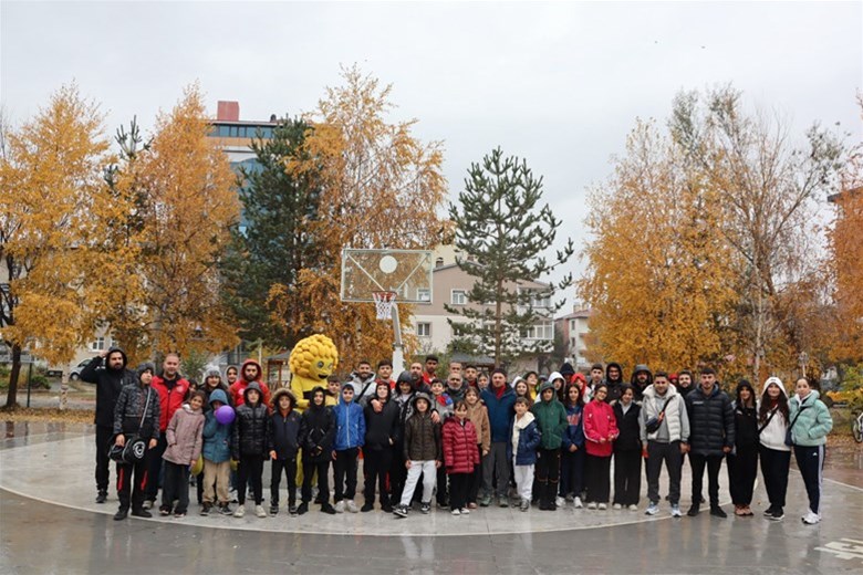 ARDAHAN’DA GENÇLİK VE SPOR FESTİVALİ